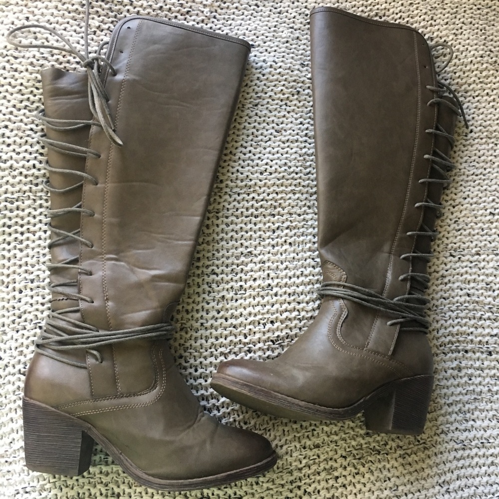 Knee high boot